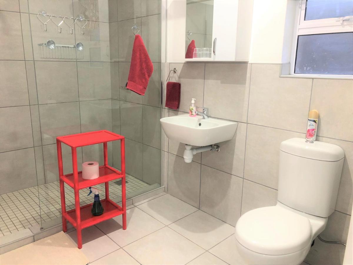 Baylight Accommodation 3 Selfcatering 1 Bedroom Apartment Sleeps 4 Mossel Bay Exterior photo